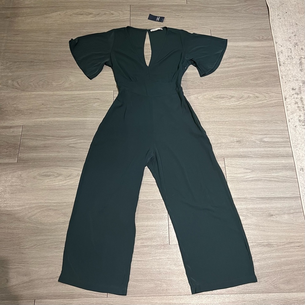 Women’s Abercrombie and Fitch Dressy Green Jumpsuit Medium